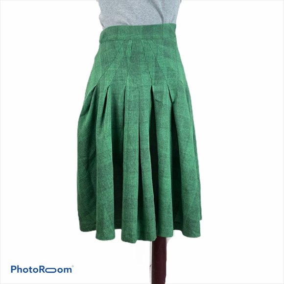 Esley Dresses & Skirts - NWOT Esley Modcloth Plaid Pleated Skirt Medium M